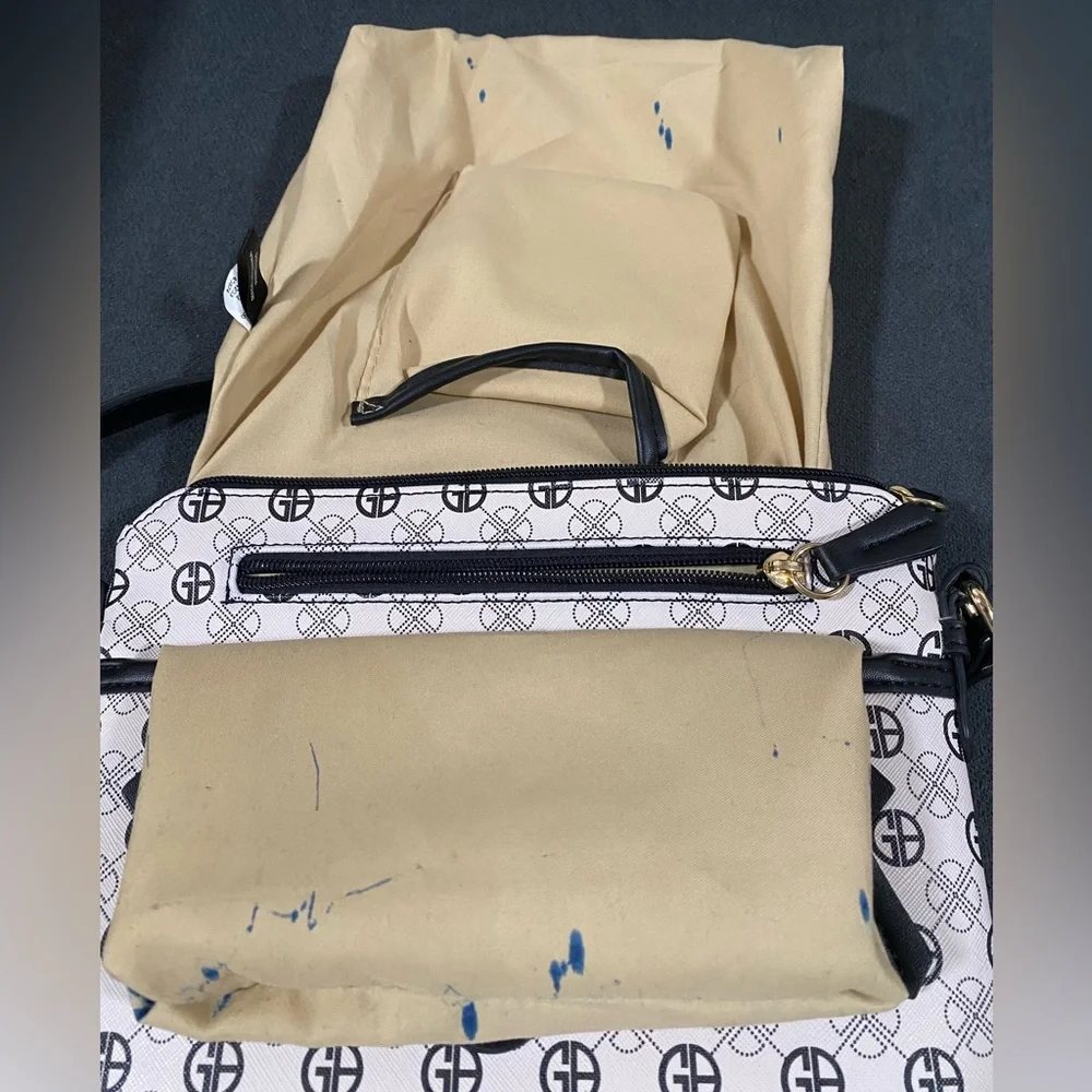 Giani Bernini Tonal Signature Crossbody - Picture 16 of 16